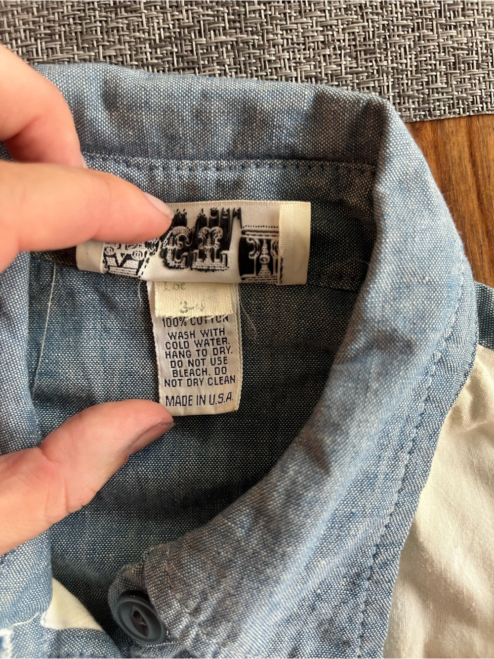 Real Vintage Made in USA Embroidered Chambray Cowgirl Shirt Dress w Belt Cotton - Picture 13 of 16